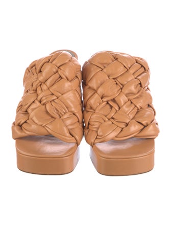 Bottega Veneta Intrecciato Weave Leather Slides