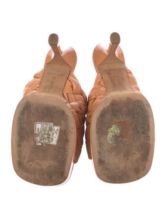 Bottega Veneta Intrecciato Weave Leather Slides