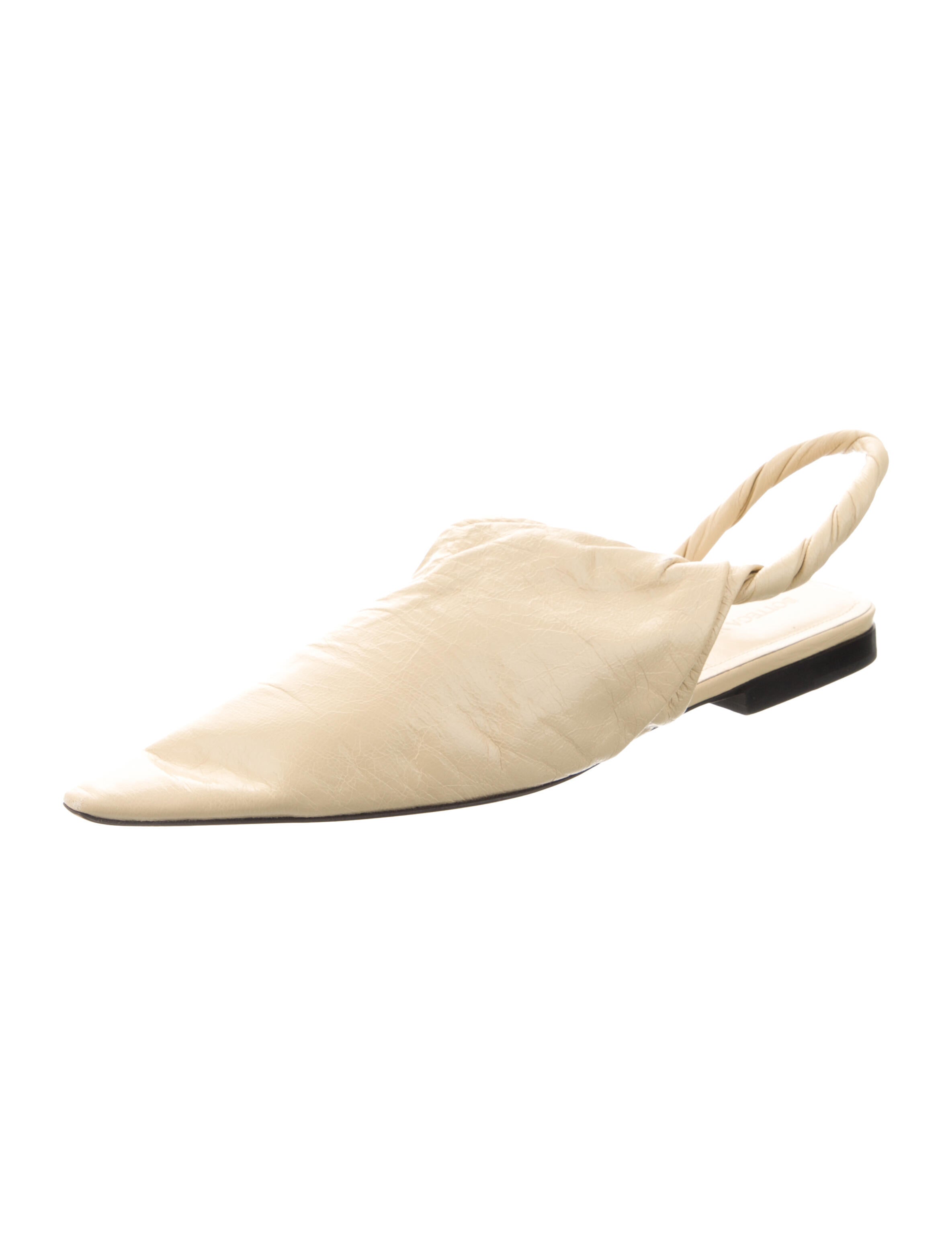 Bottega Veneta Leather Slingback Flats