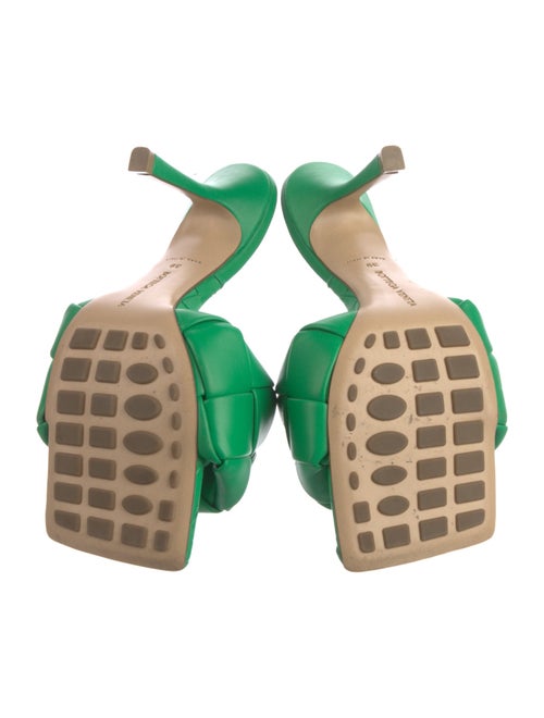 Bottega Veneta Intrecciato Weave Leather Slides