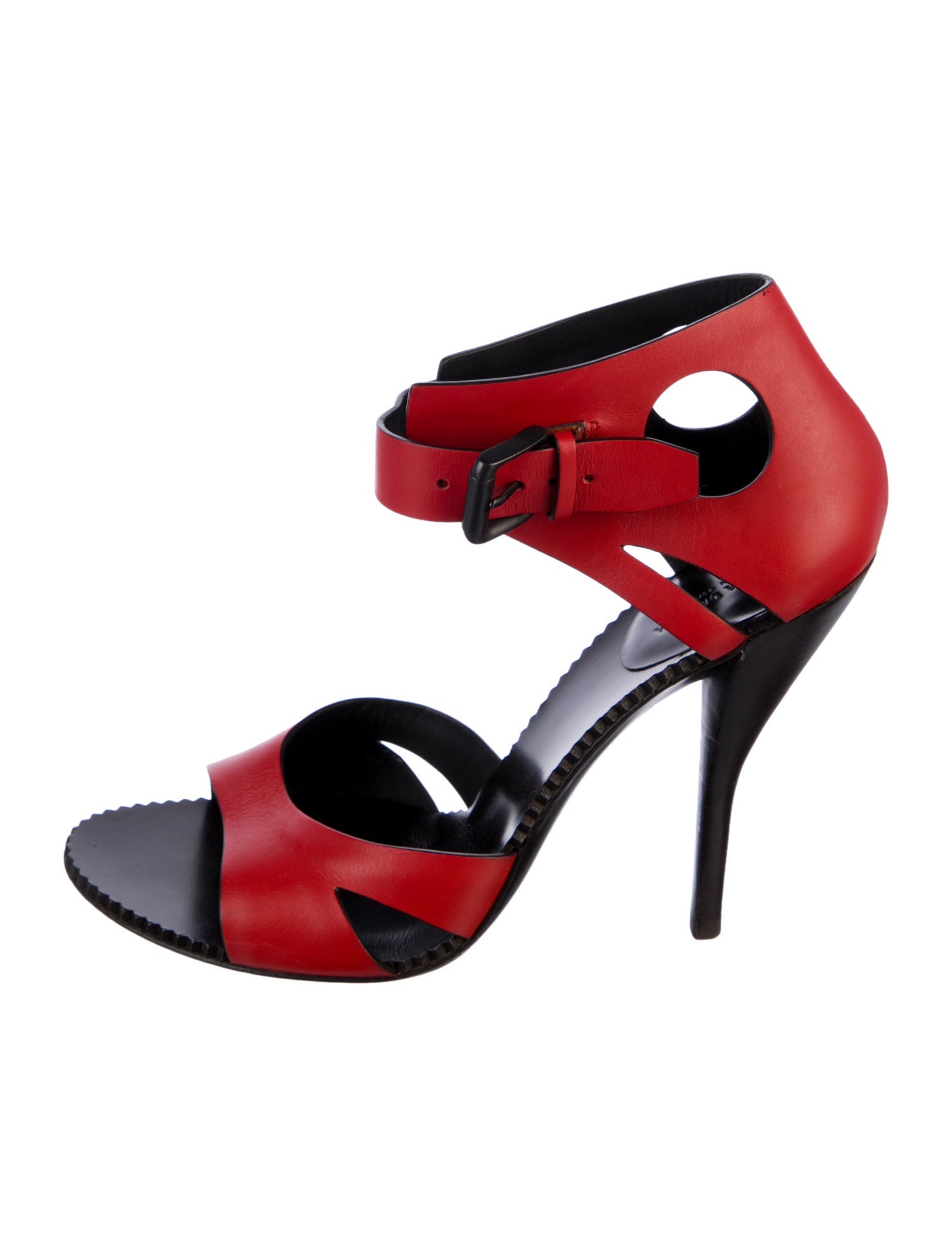 Bottega Veneta Leather Printed D'Orsay Pumps