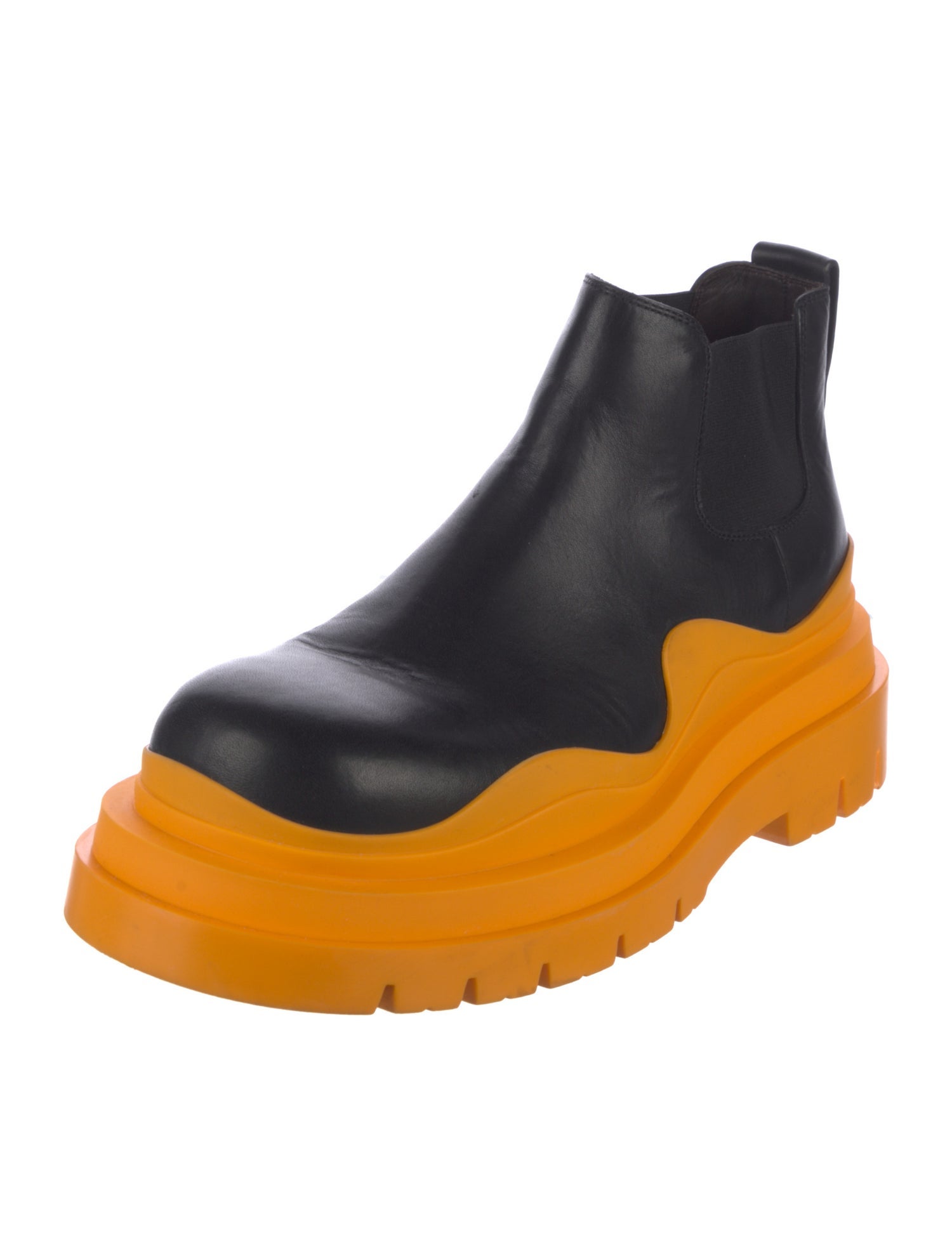 Bottega Veneta Leather Chelsea Boots