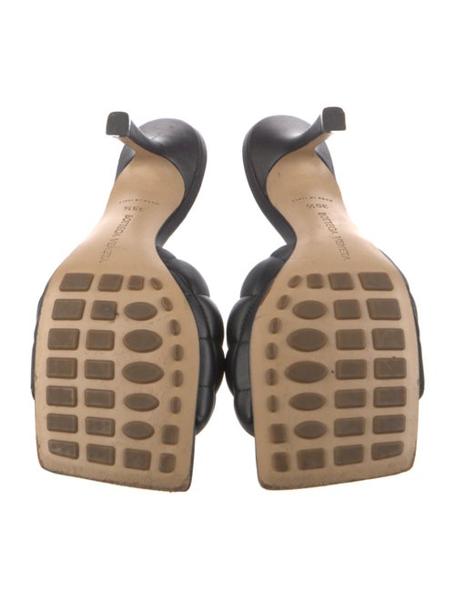 Bottega Veneta Quilted Pattern Leather Slides