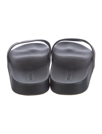 Bottega Veneta Rubber Slides