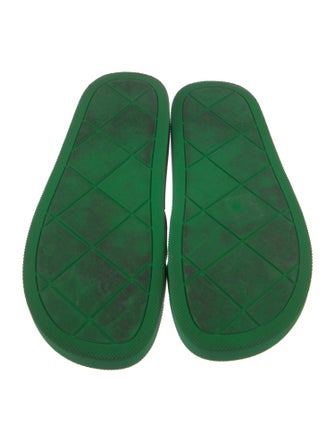 Bottega Veneta Quilted Pattern Rubber Slides