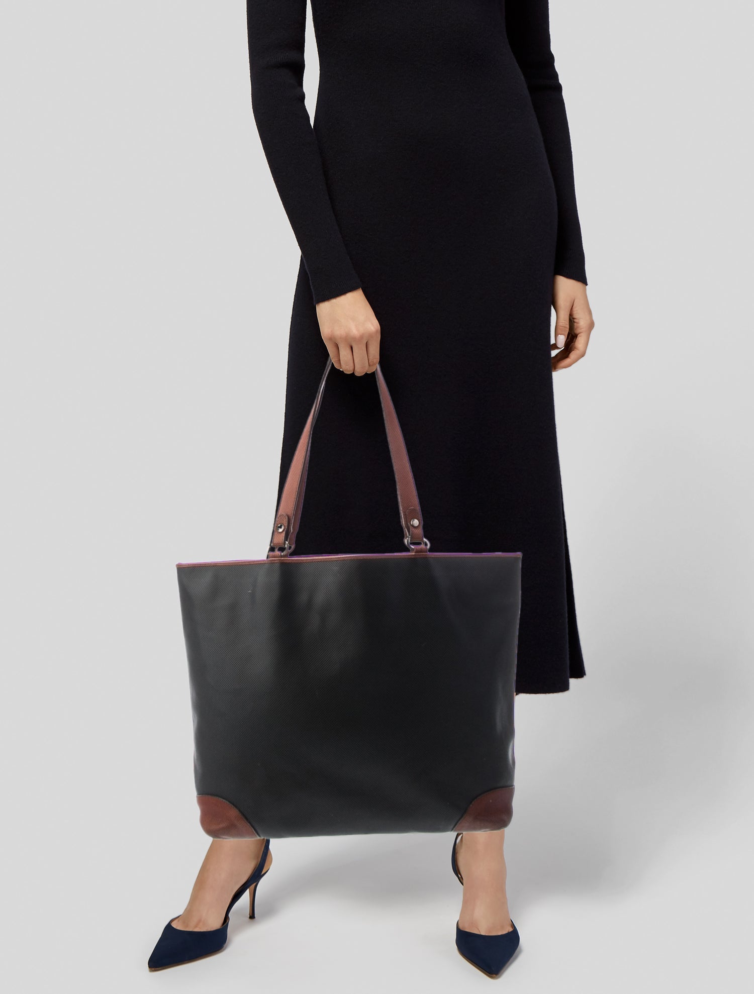 Bottega Veneta Leather Marco Polo