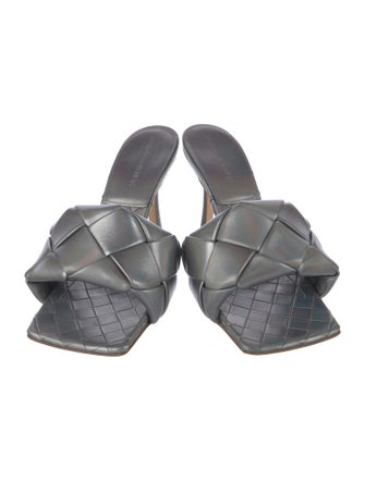 Bottega Veneta Intrecciato Weave Leather Slides