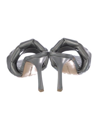 Bottega Veneta Intrecciato Weave Leather Slides