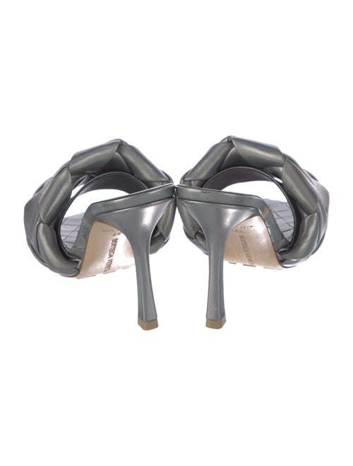 Bottega Veneta Intrecciato Weave Leather Slides