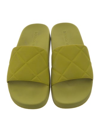 Bottega Veneta Intrecciato Weave Rubber Slides