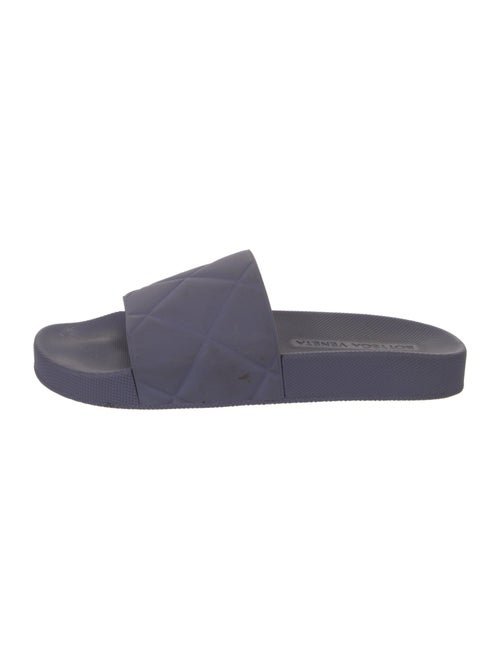 Bottega Veneta Quilted Pattern Rubber Slides