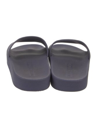 Bottega Veneta Quilted Pattern Rubber Slides