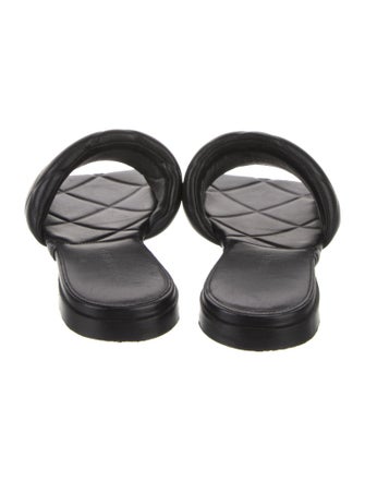 Bottega Veneta Quilted Pattern Leather Slides