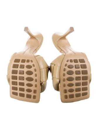 Bottega Veneta Intrecciato Weave Leather Slides
