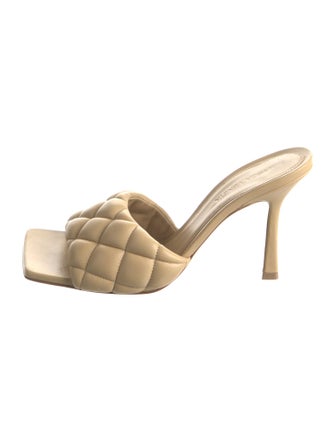 Bottega Veneta Quilted Pattern Leather Slides