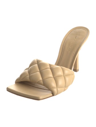 Bottega Veneta Quilted Pattern Leather Slides