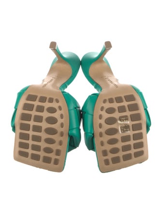 Bottega Veneta Intrecciato Weave Leather Slides