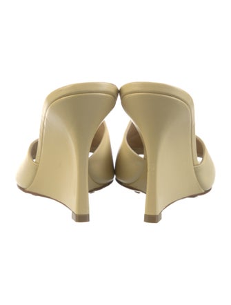 Bottega Veneta Leather Slides