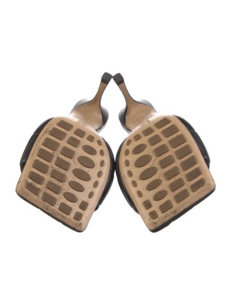 Bottega Veneta Quilted Pattern Leather Slides