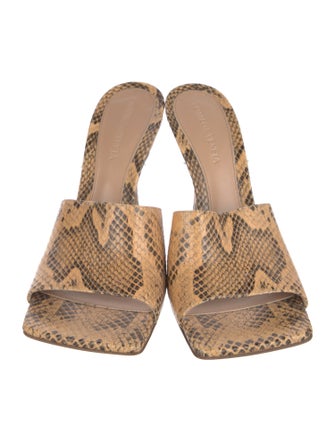 Bottega Veneta Leather Animal Print Slides