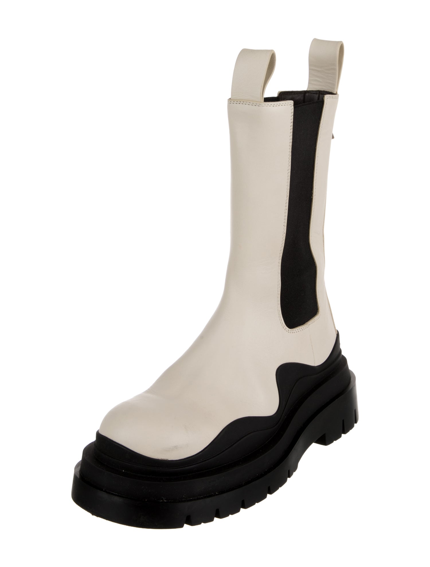 Bottega Veneta Leather Chelsea Boots