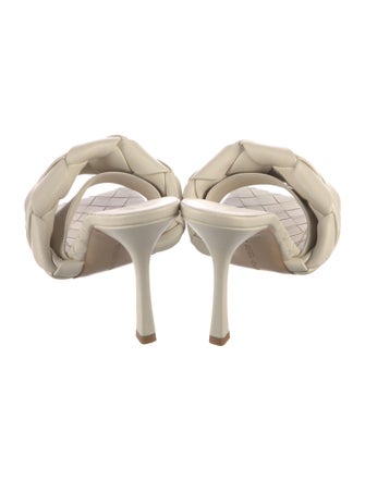 Bottega Veneta Intrecciato Weave Leather Slides