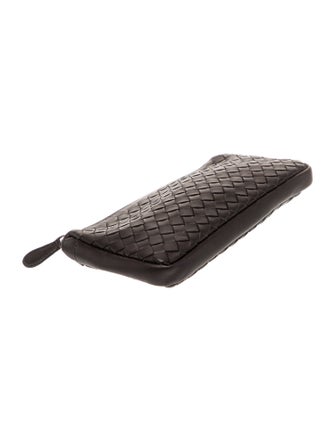 Bottega Veneta Intrecciato Knot