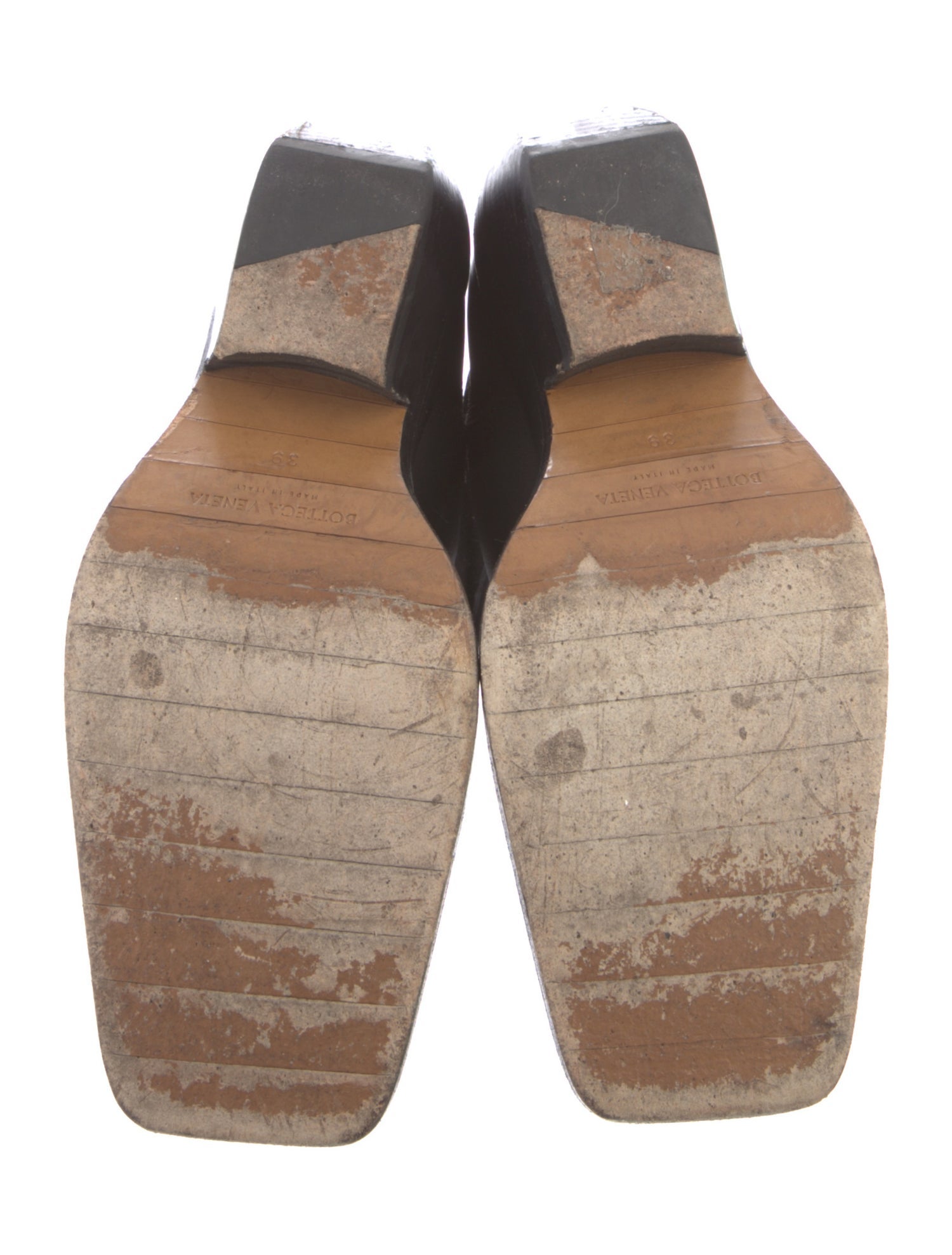 Bottega Veneta Leather Chelsea Boots