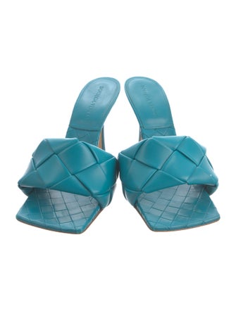 Bottega Veneta Intrecciato Weave Leather Slides