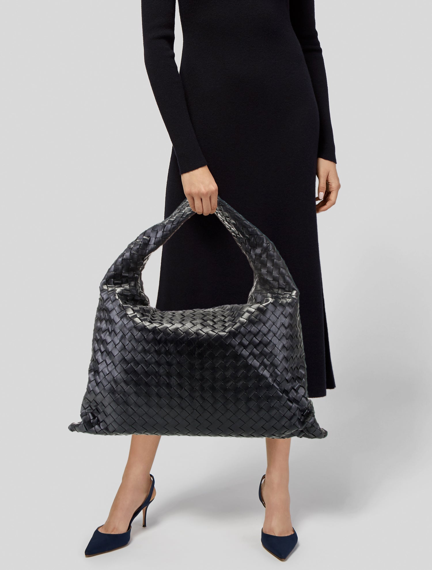Bottega Veneta Intrecciato Hop Small