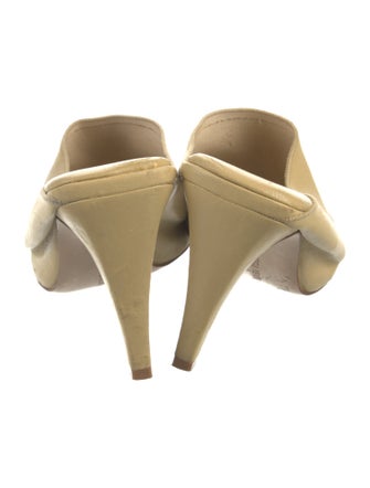 Bottega Veneta Leather Slides