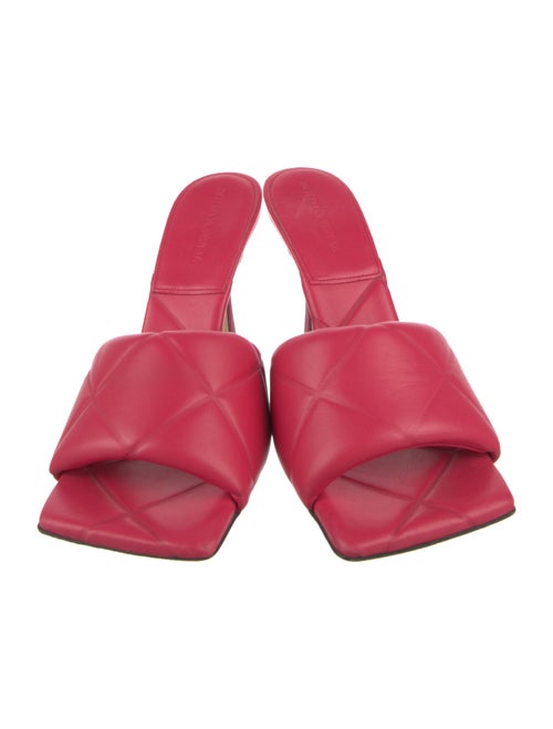 Bottega Veneta Quilted Pattern Leather Slides