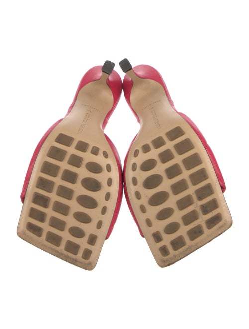Bottega Veneta Quilted Pattern Leather Slides
