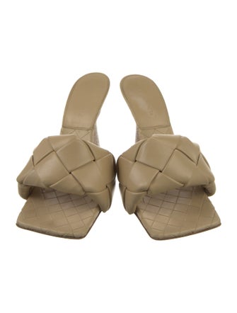 Bottega Veneta Intrecciato Weave Leather Slides