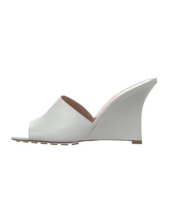 Bottega Veneta Leather Slides