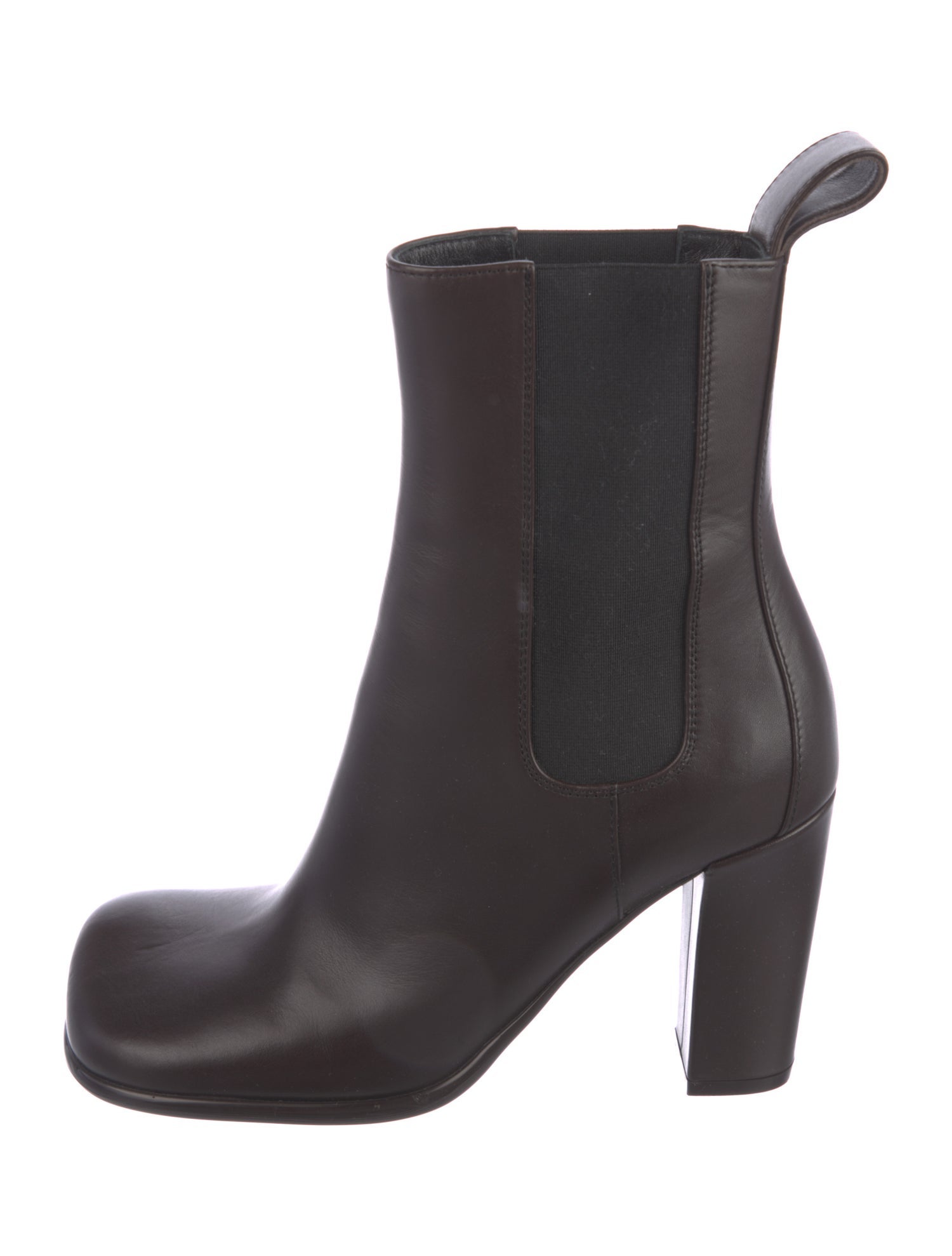 Bottega Veneta Leather Chelsea Boots