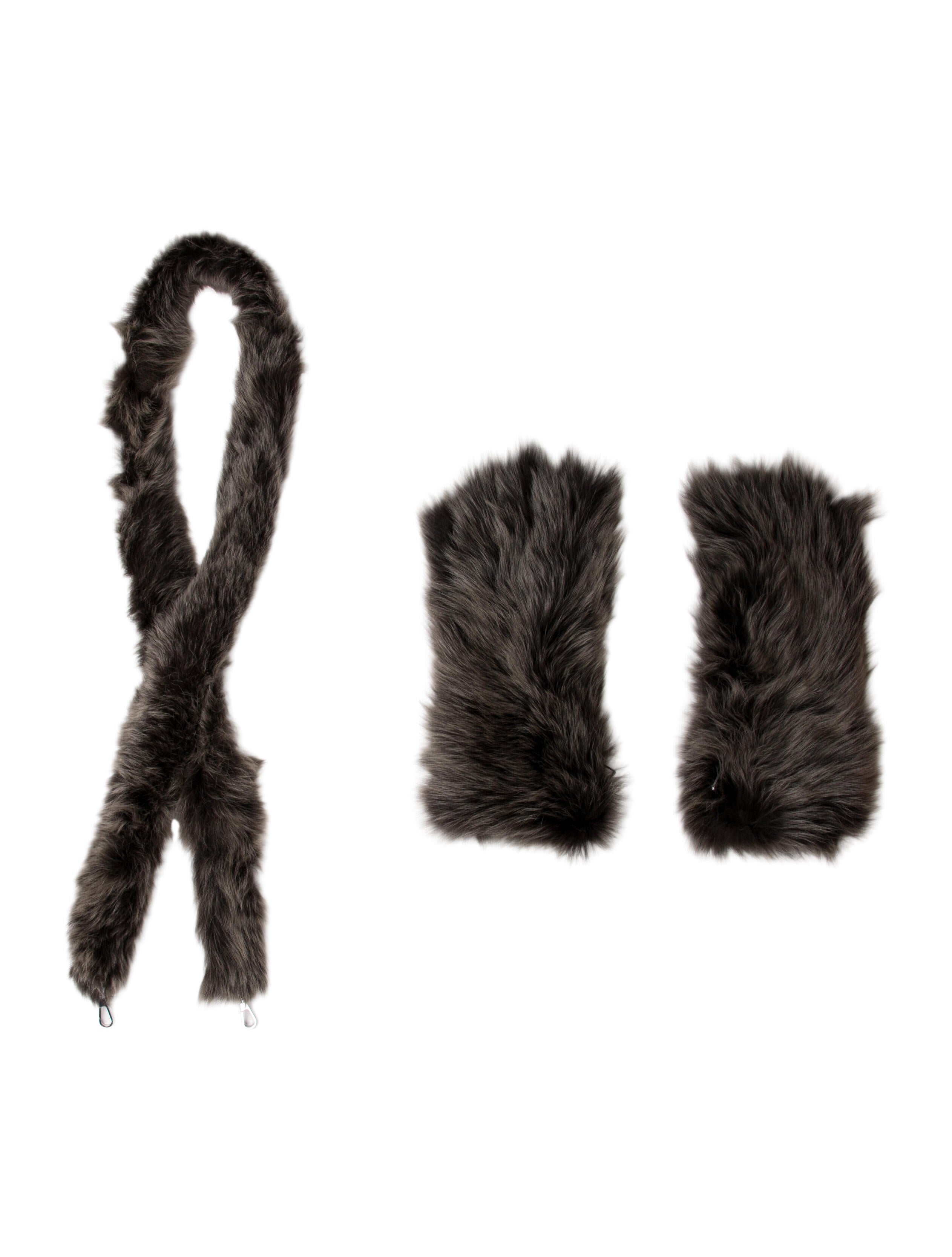 Bottega Veneta Shearling 2021 Scarf w/ Tags