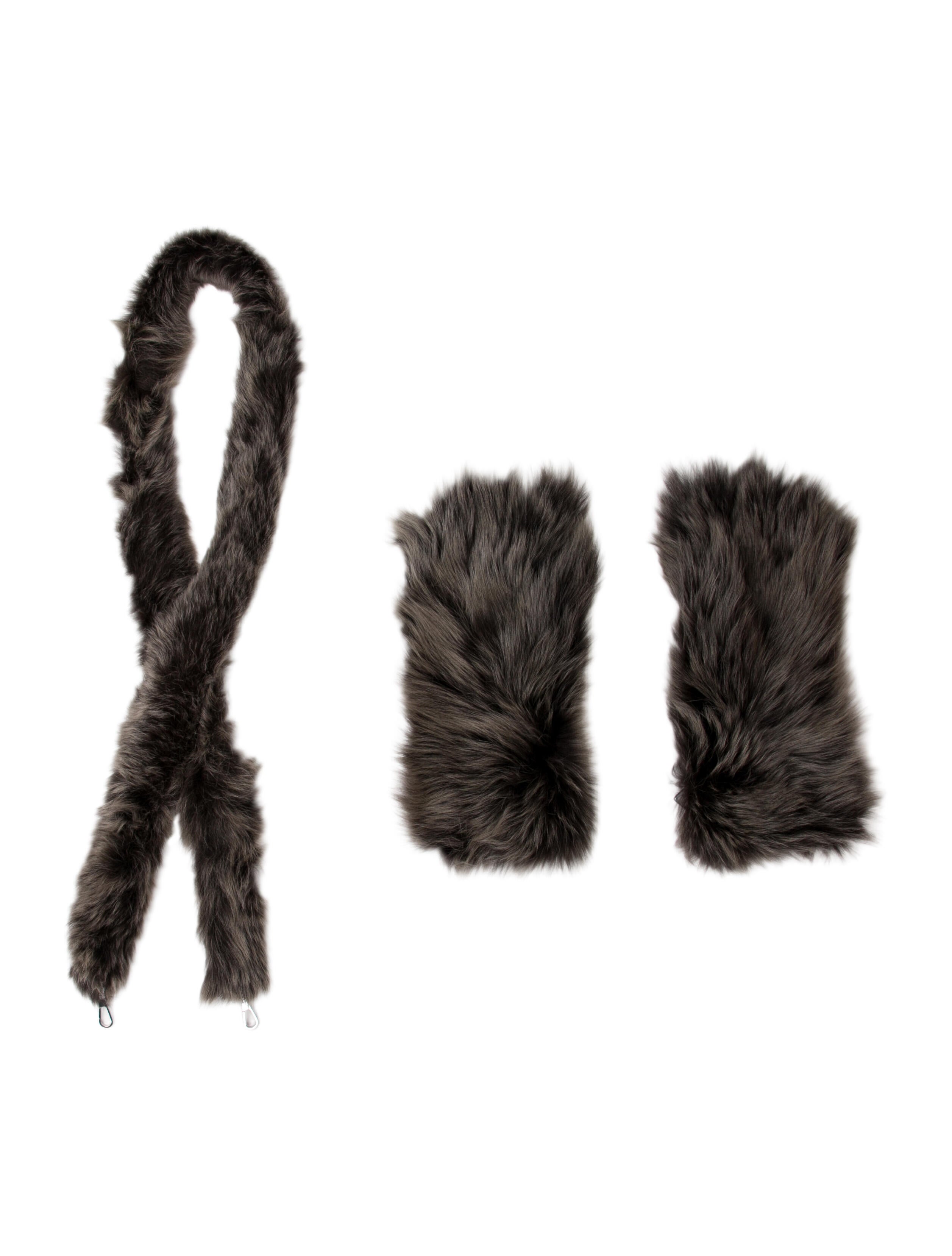 Bottega Veneta Shearling 2021 Scarf w/ Tags