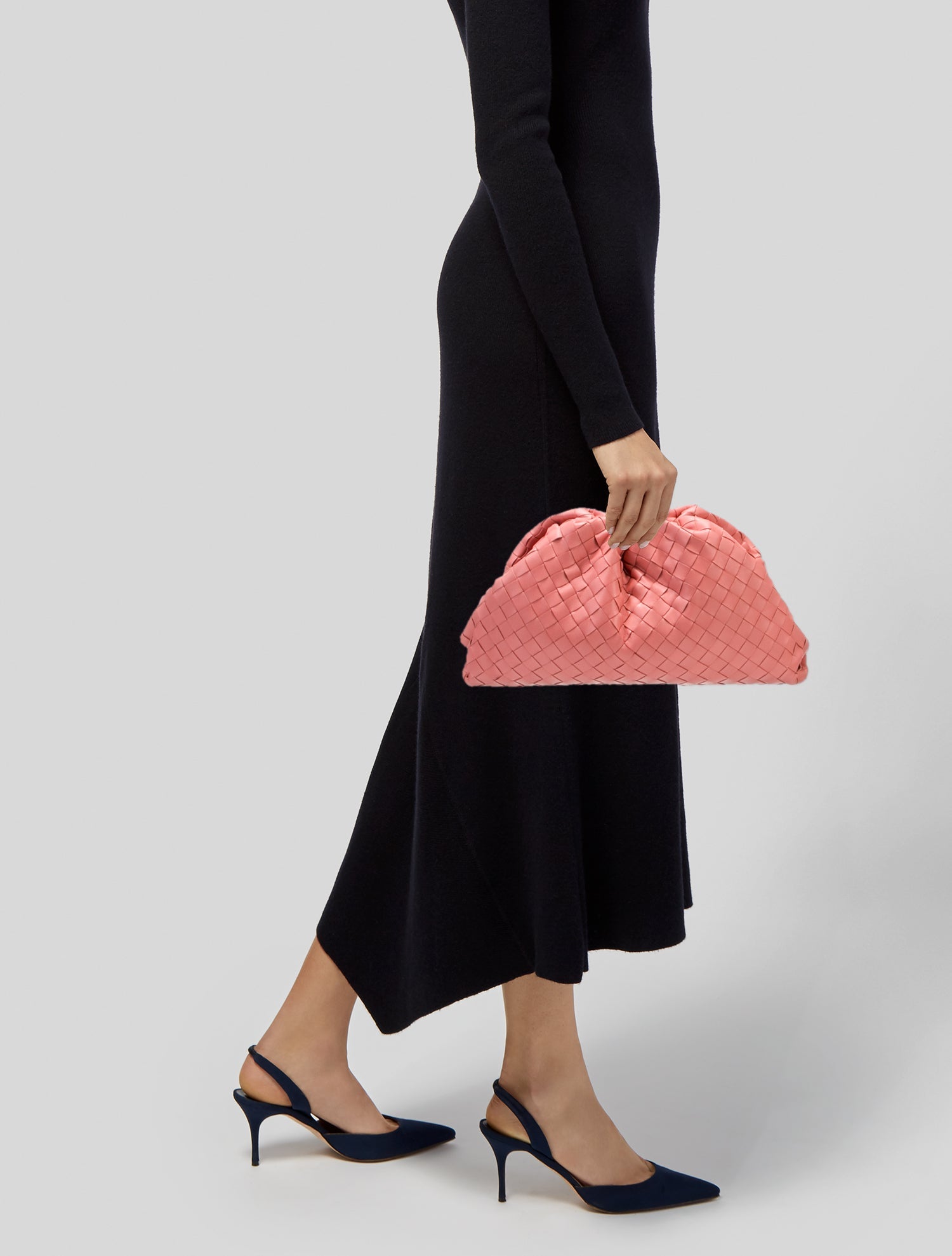 Bottega Veneta Intrecciato The Pouch Maxi
