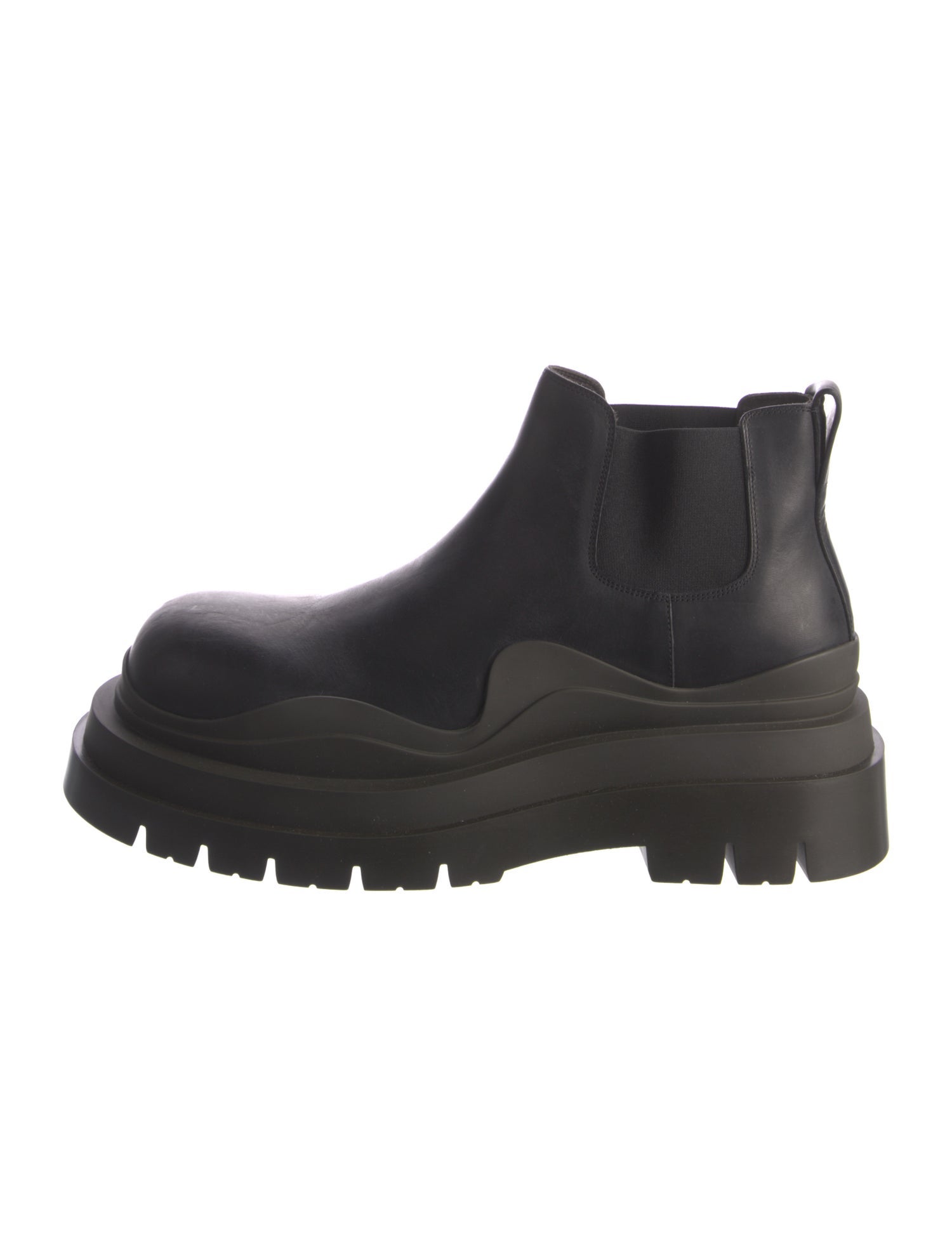 Bottega Veneta Leather Chelsea Boots