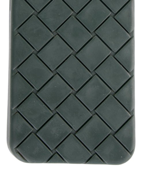 Bottega Veneta Silicone iPhone 14 Pro Case
