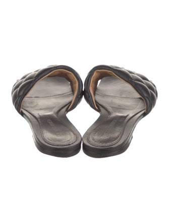 Bottega Veneta Quilted Pattern Leather Slides