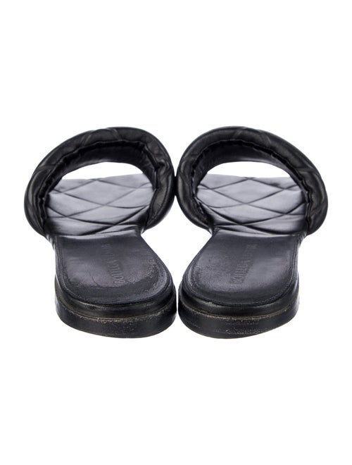 Bottega Veneta Quilted Pattern Leather Slides