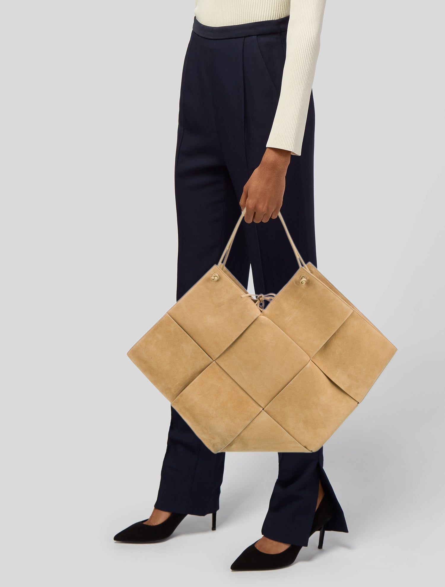 Bottega Veneta Intrecciato Suede Medium