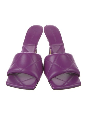 Bottega Veneta Quilted Pattern Leather Slides