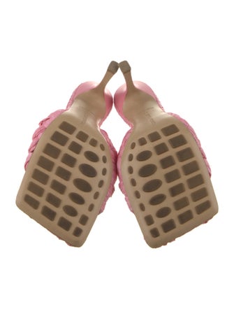 Bottega Veneta Raffia Slides