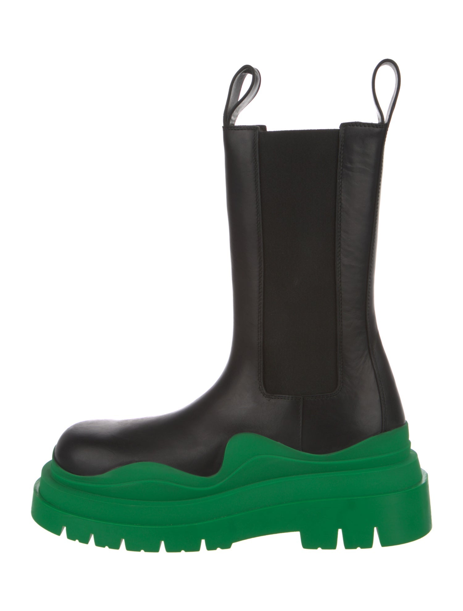 Bottega Veneta Tire Leather Chelsea Boots