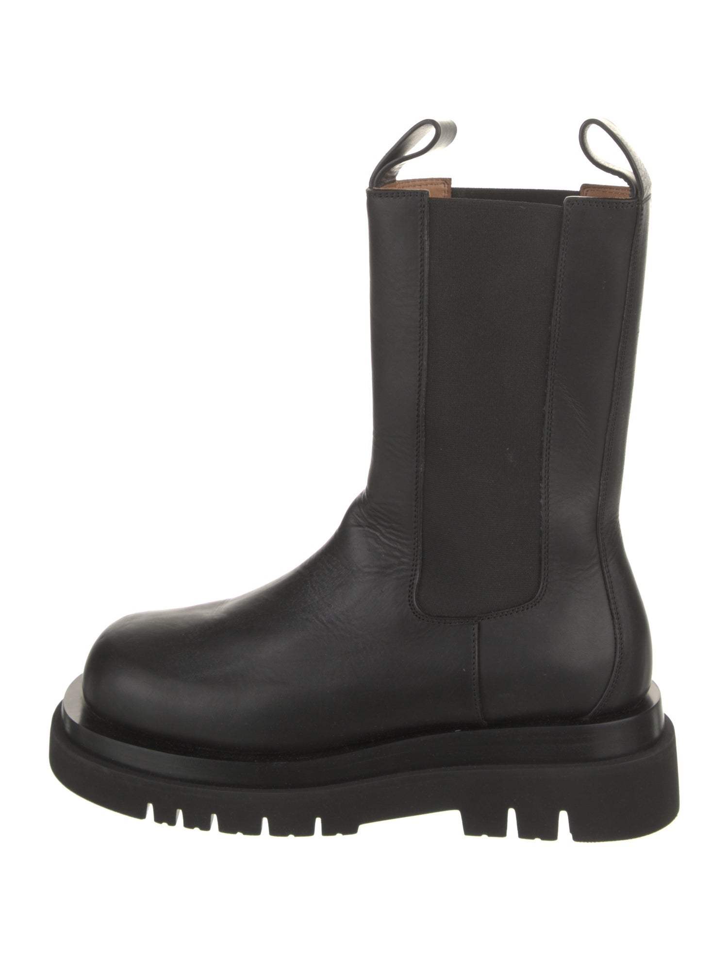 Bottega Veneta Lug Leather Chelsea Boots