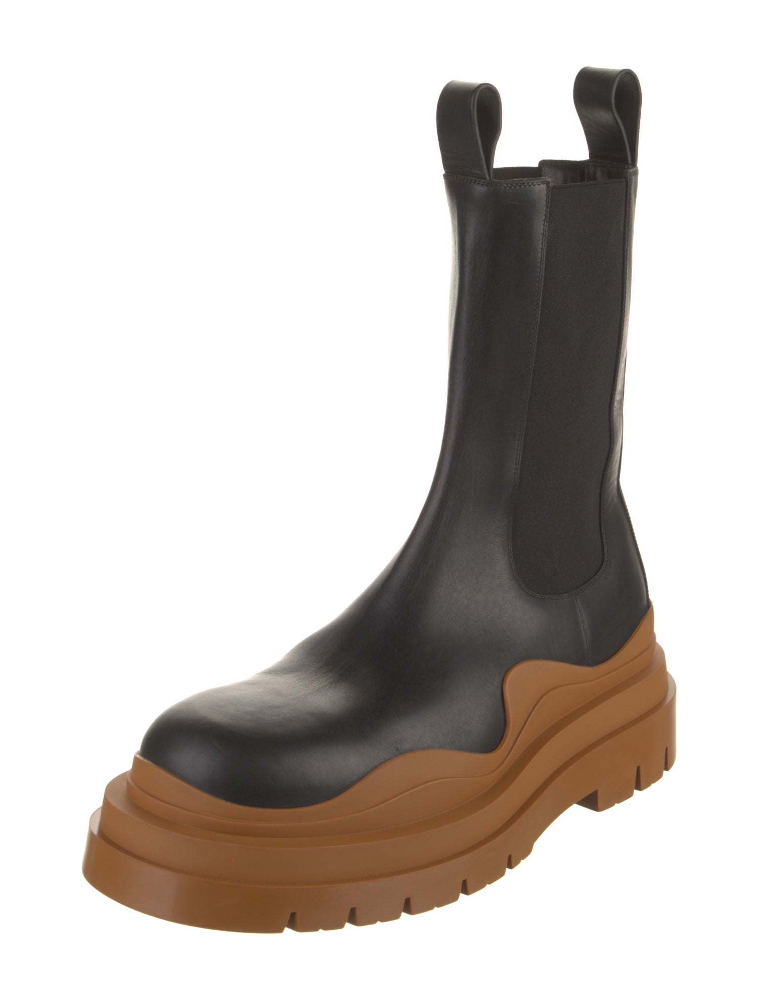 Bottega Veneta Tire Leather Chelsea Boots