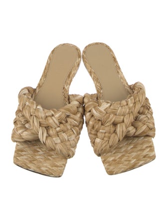 Bottega Veneta Raffia Slides
